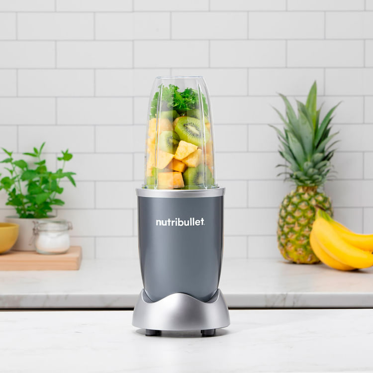 Casa Magna - Con la licuadora Nutribullet podrás extraer los nutrientes de  las frutas, verduras, semillas y nueces sin mayor esfuerzo gracias a su  motor de 1200 watts. Además con sus vasos